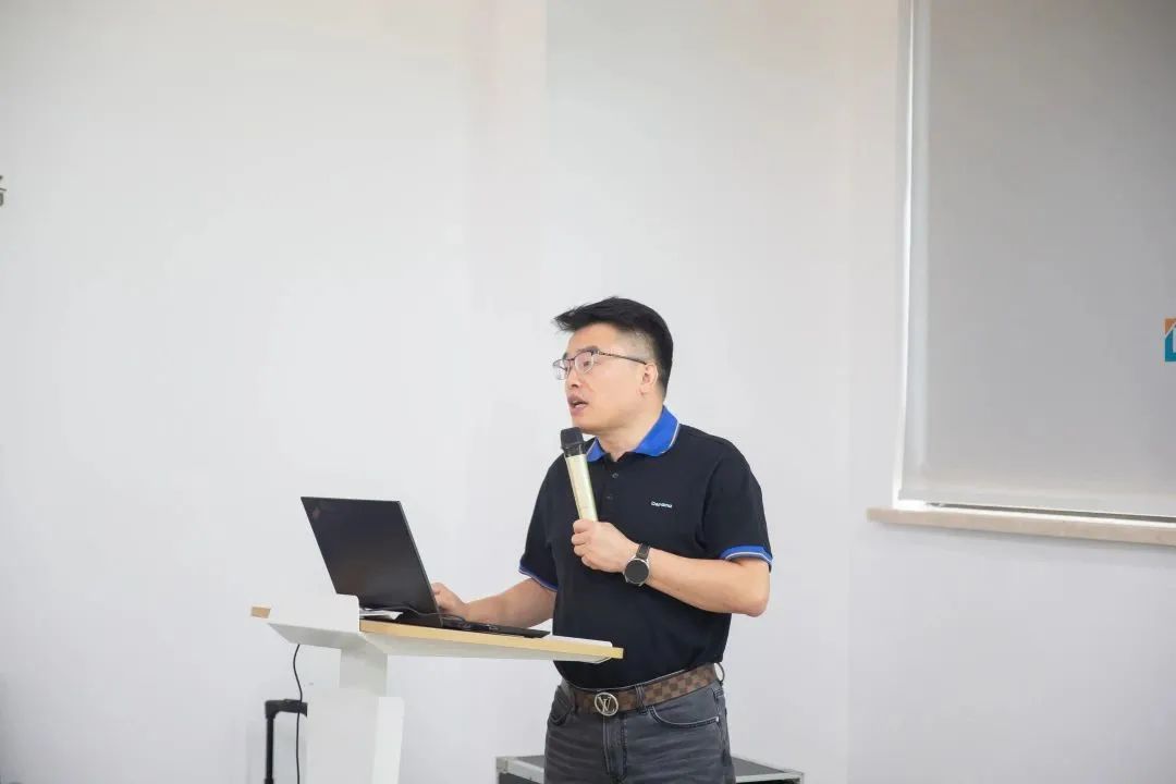 1709866825353388.jpg 1709866825353388.jpg